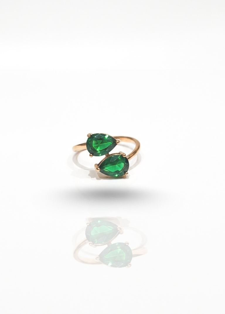 Emerald Embrace Ring - 18k Gold