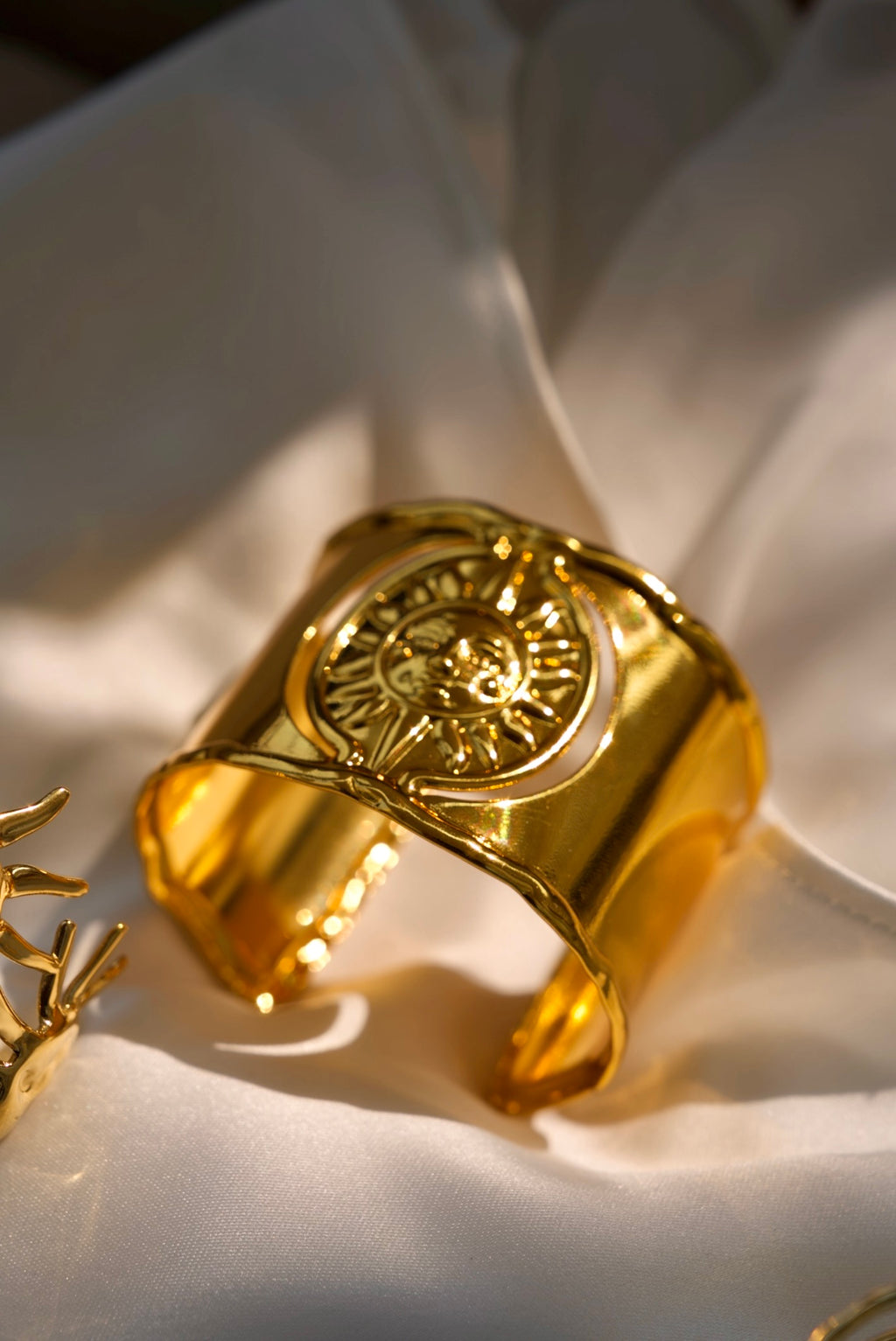Solar Cuff
