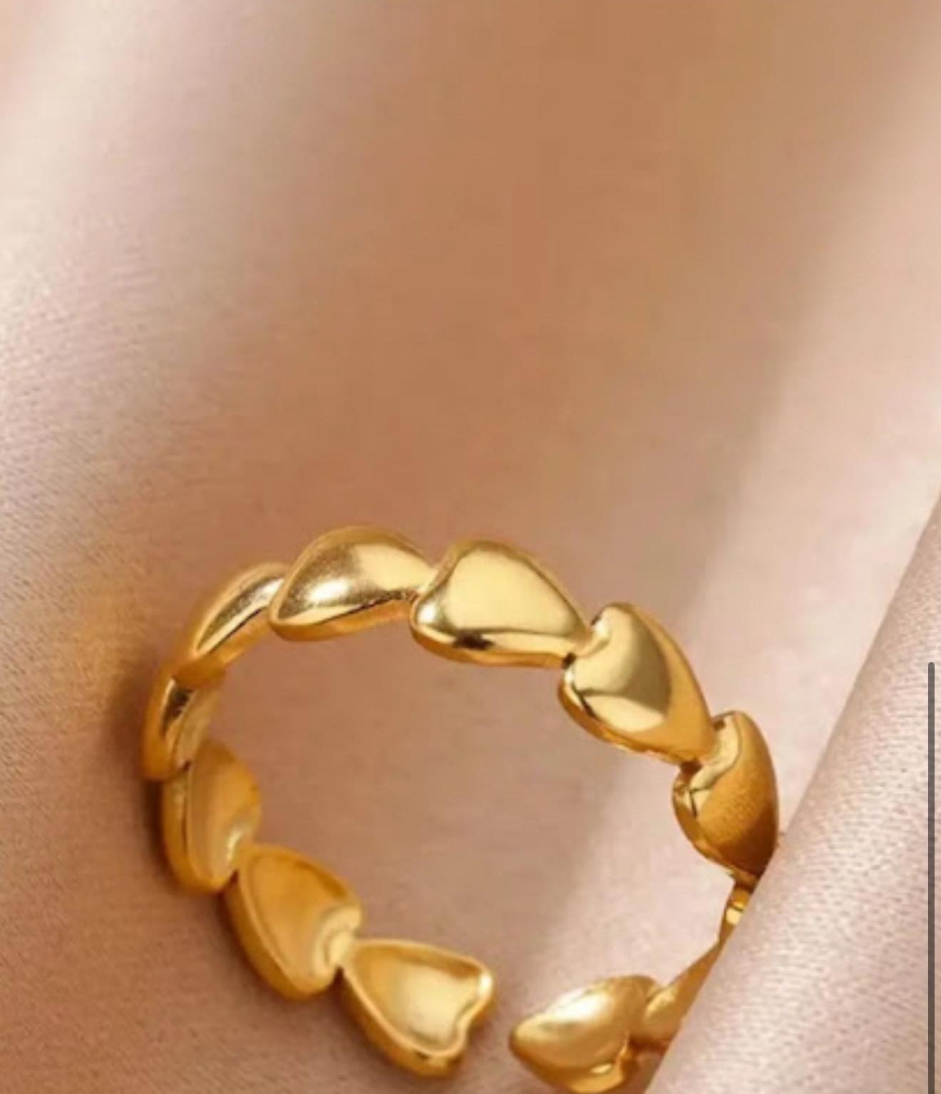 Linked Heart Ring