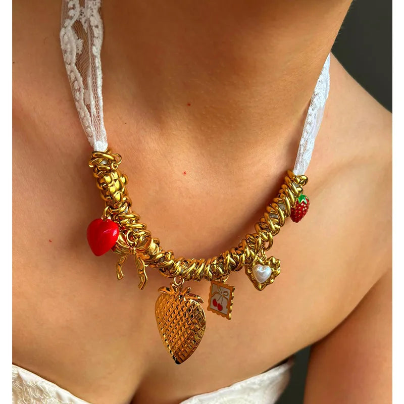 Sweetheart Charm Choker - 18k Gold Plated